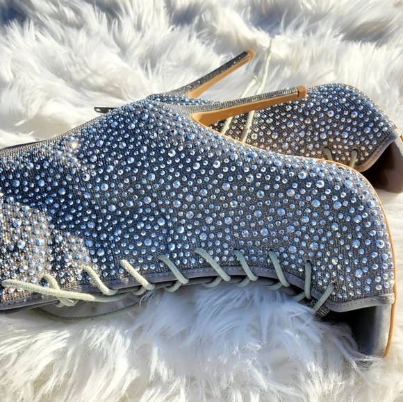 Rhinestone strap up heels - Picture 14 of 14